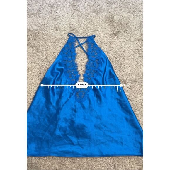 Women’s Victoria Secret Satin & Lace Blue Top. Size medium - Picture 6 of 6